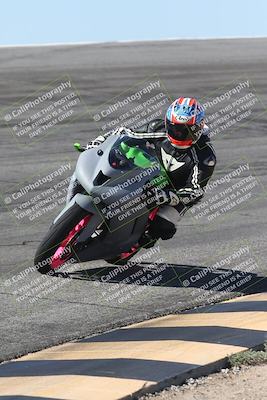 media/Oct-13-2025-Moto Forza (Mon) [[a66d839500]]/4-C Group/Session 2 (Bowl)/